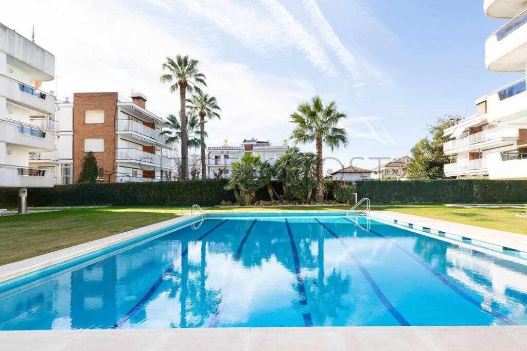 شقة Sitges Arena Dos Piscinas Frente Al Mar المظهر الخارجي الصورة